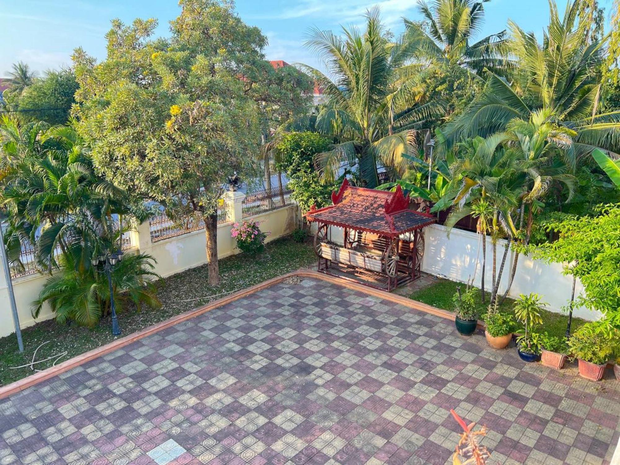 Lotus Blanc Homestay Villa Баттамбанг Экстерьер фото