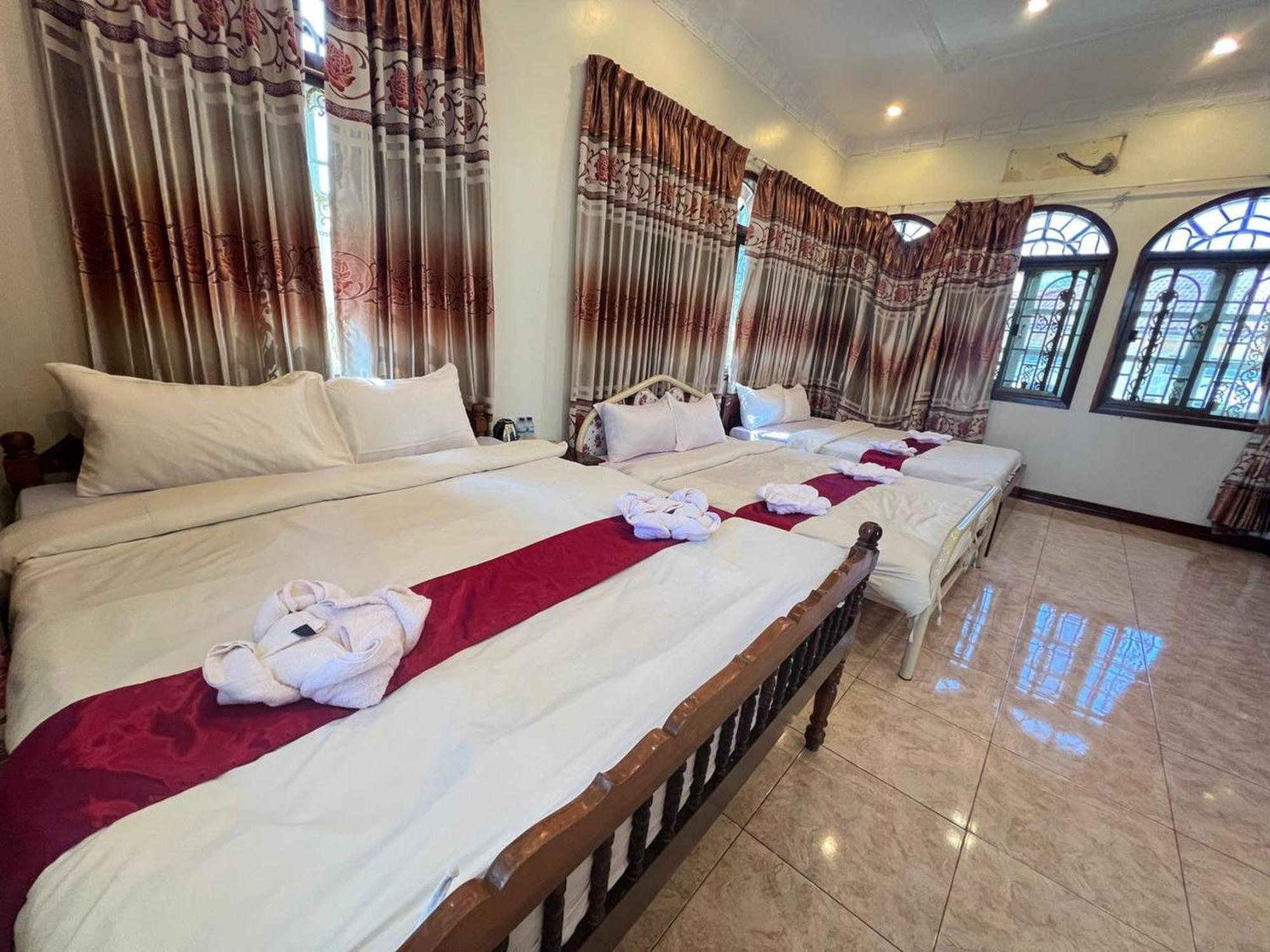 Lotus Blanc Homestay Villa Баттамбанг Экстерьер фото